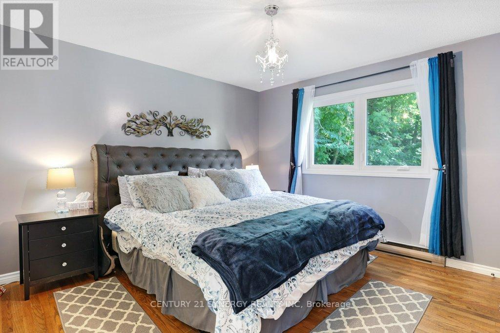 1106 Dunning Road