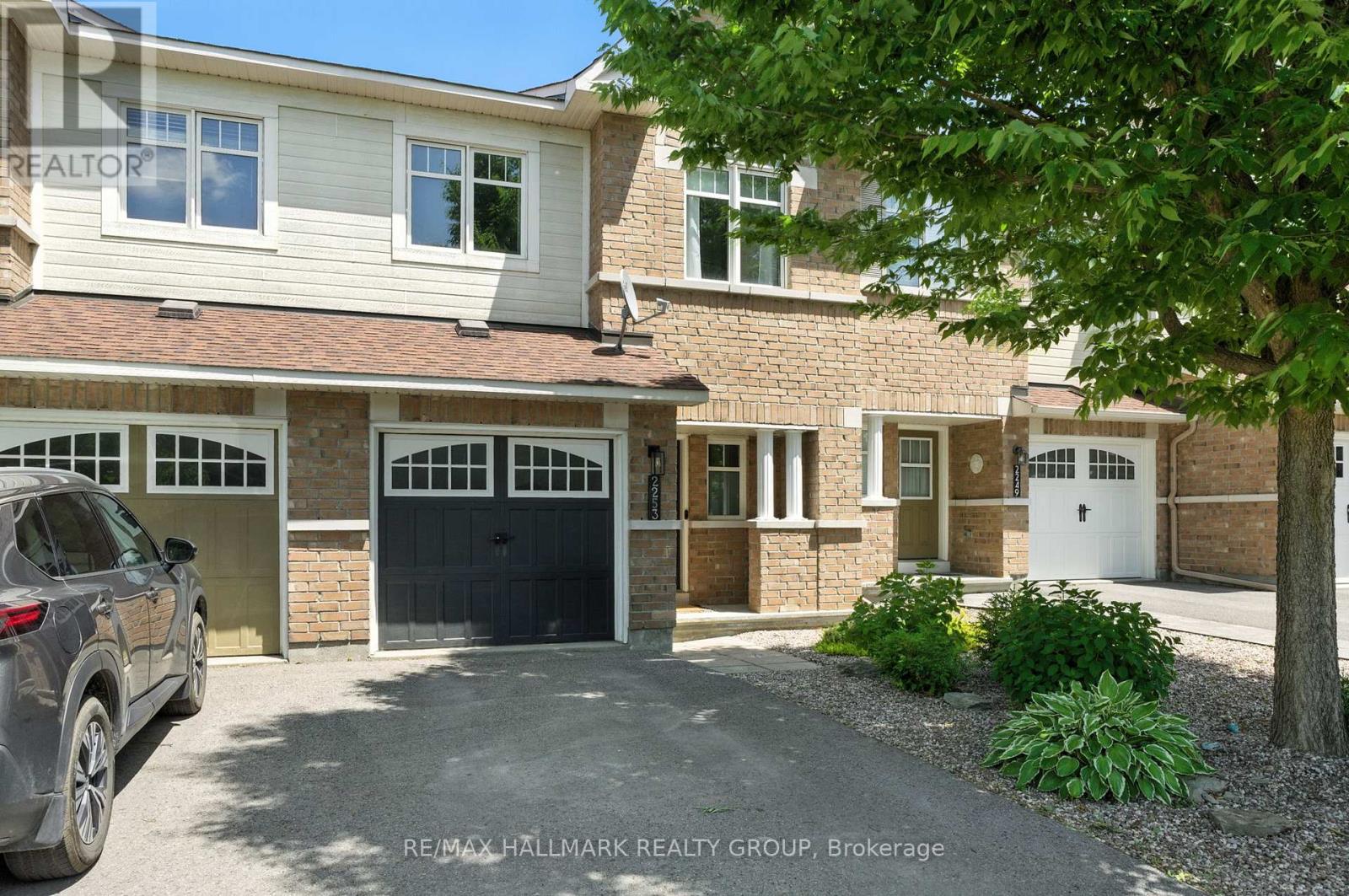 2253 Marble Crescent