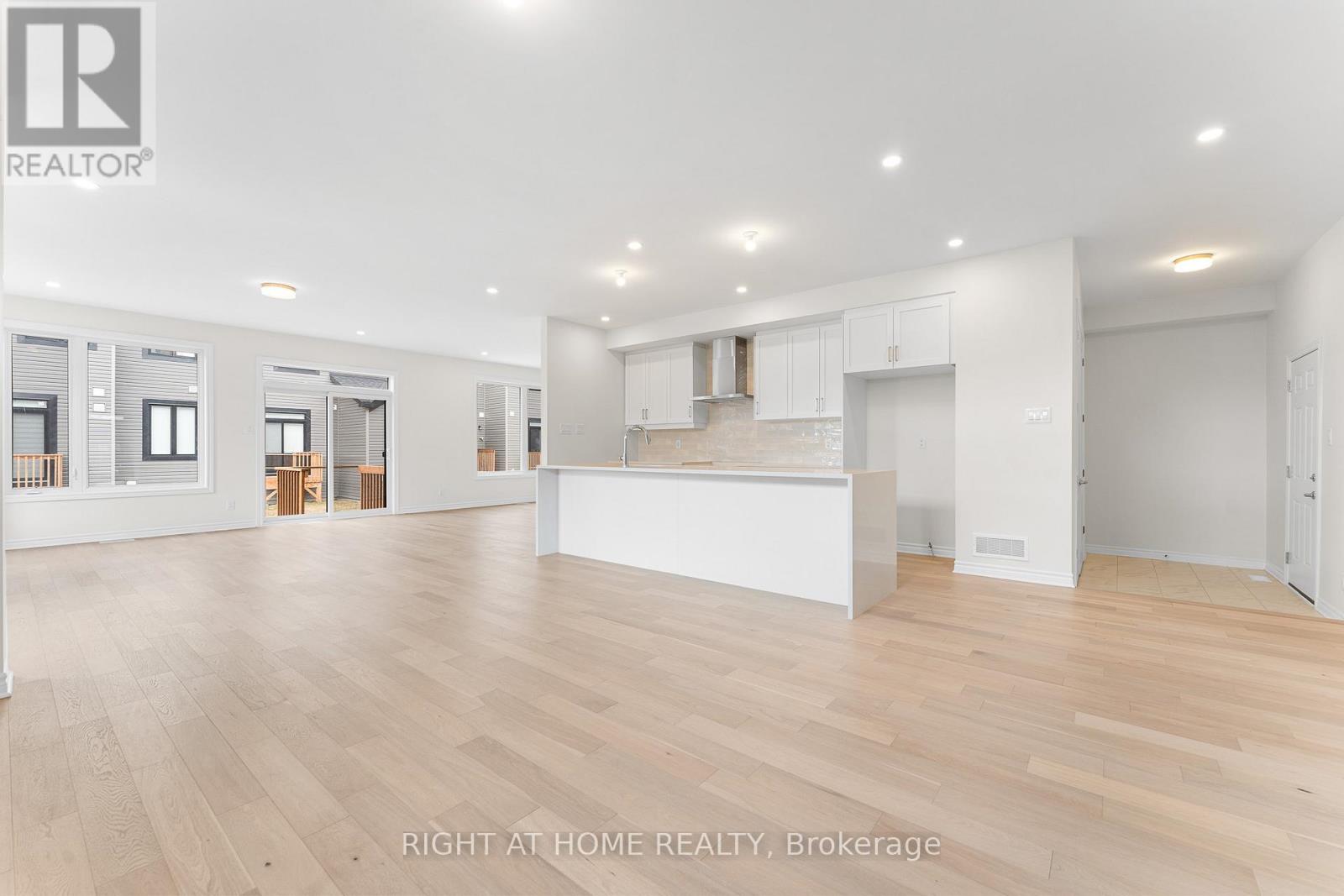 118 Lumen Place