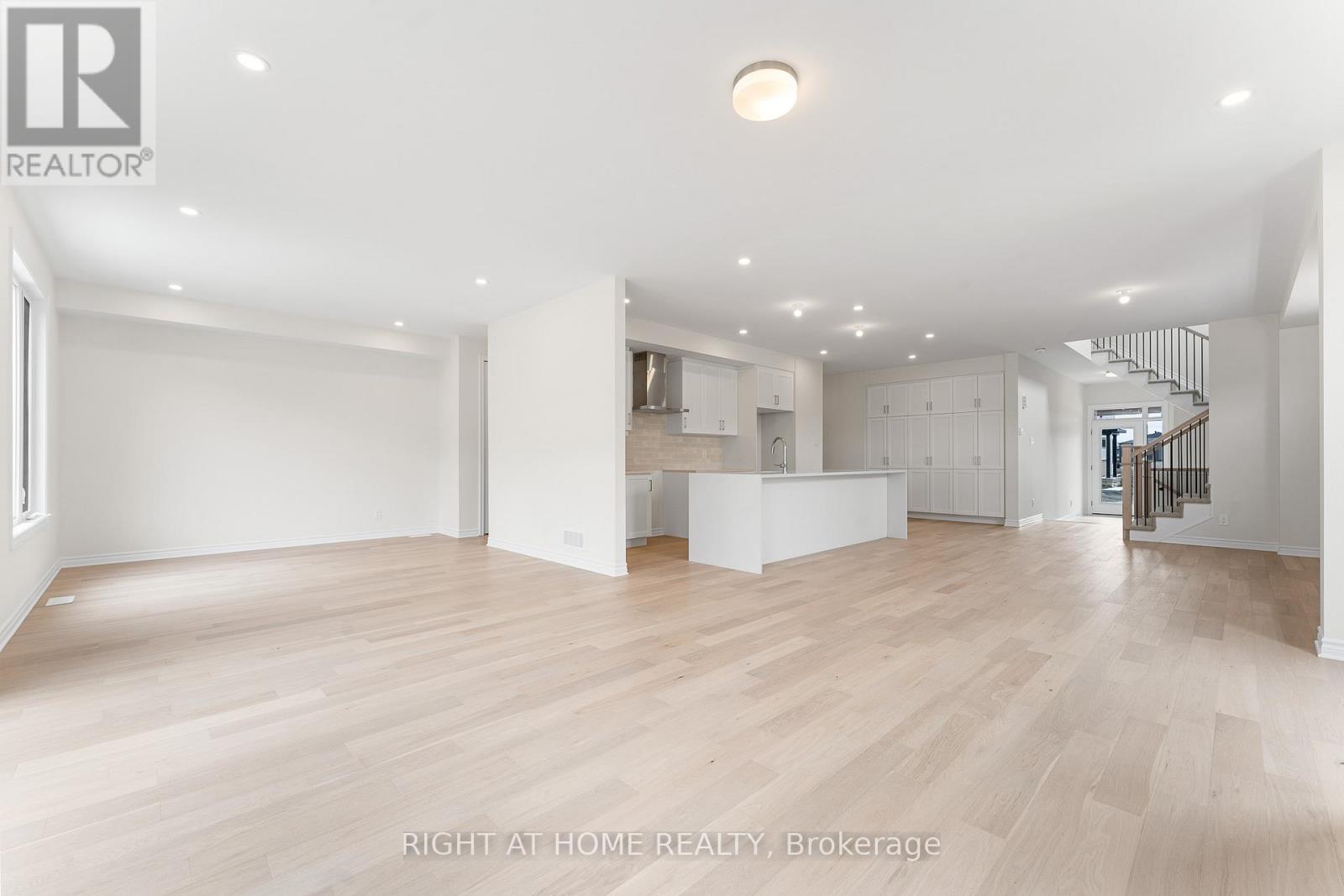 118 Lumen Place