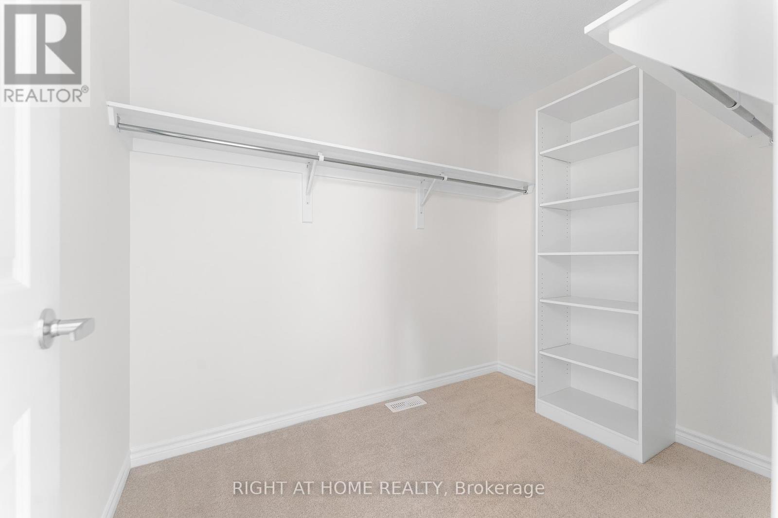 118 Lumen Place