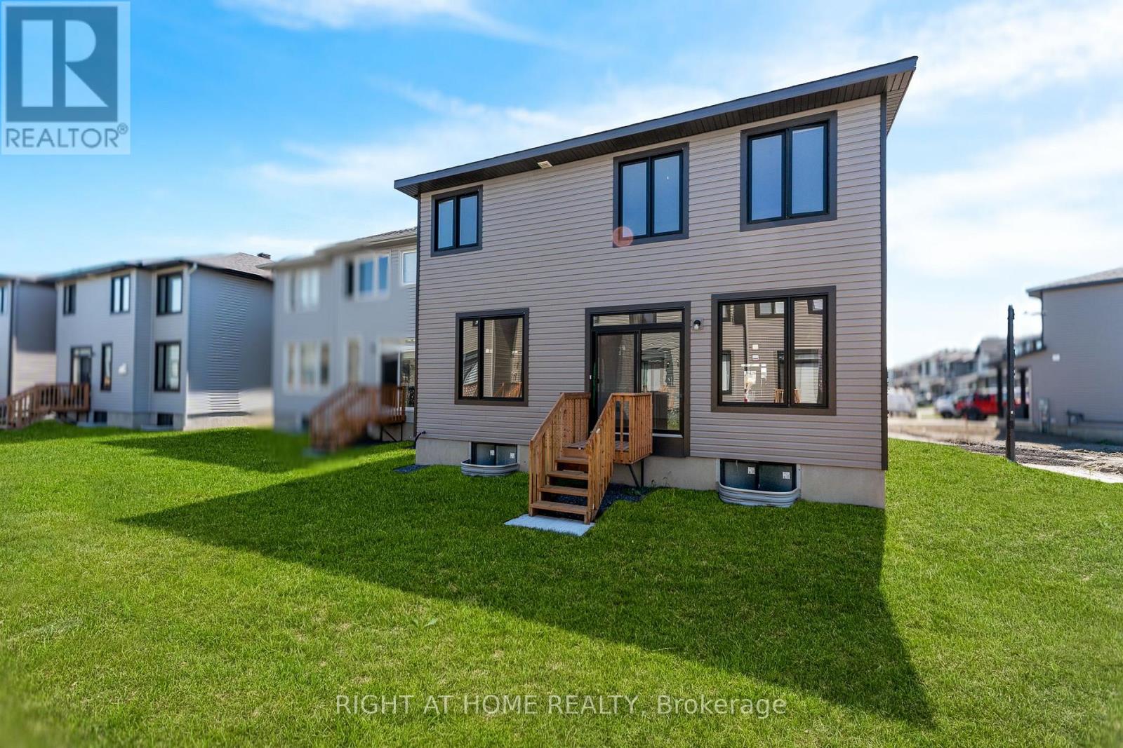 118 Lumen Place