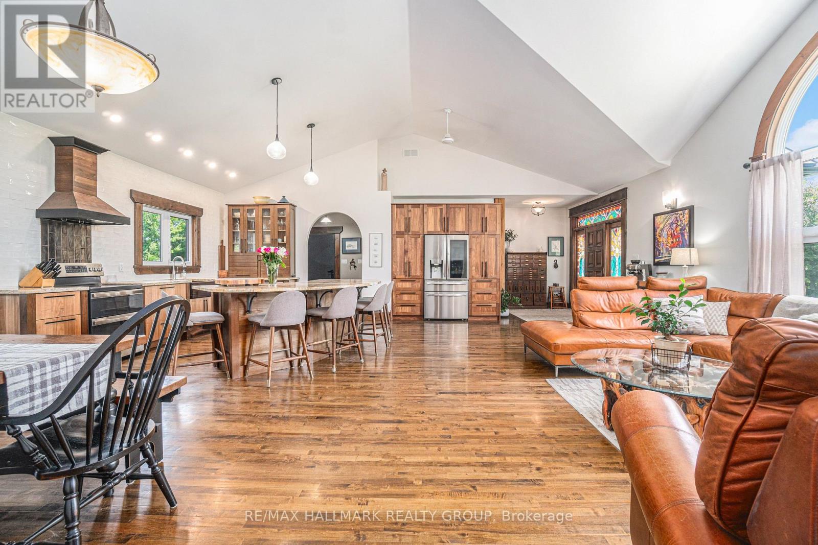 422 Old Coach Road