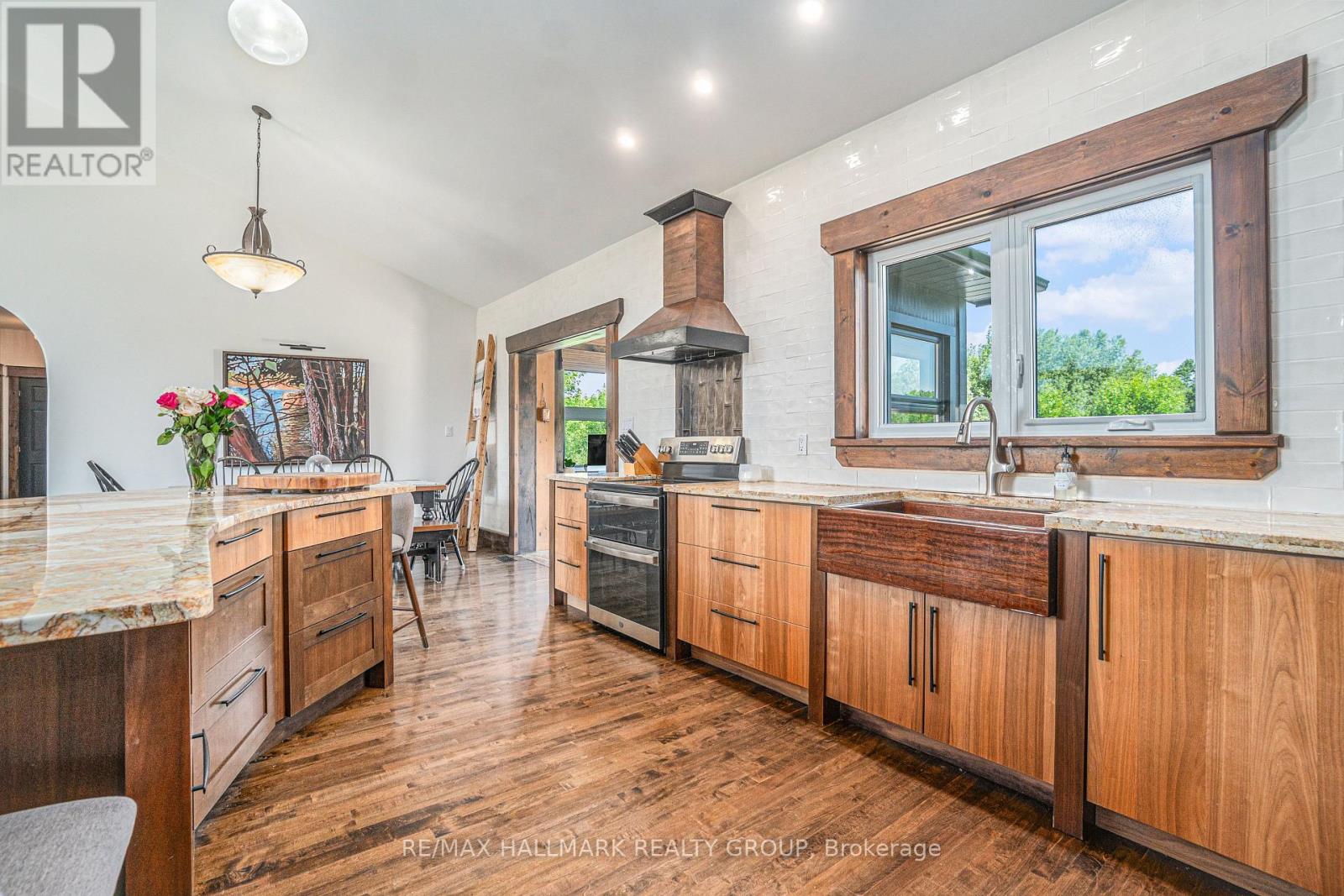 422 Old Coach Road