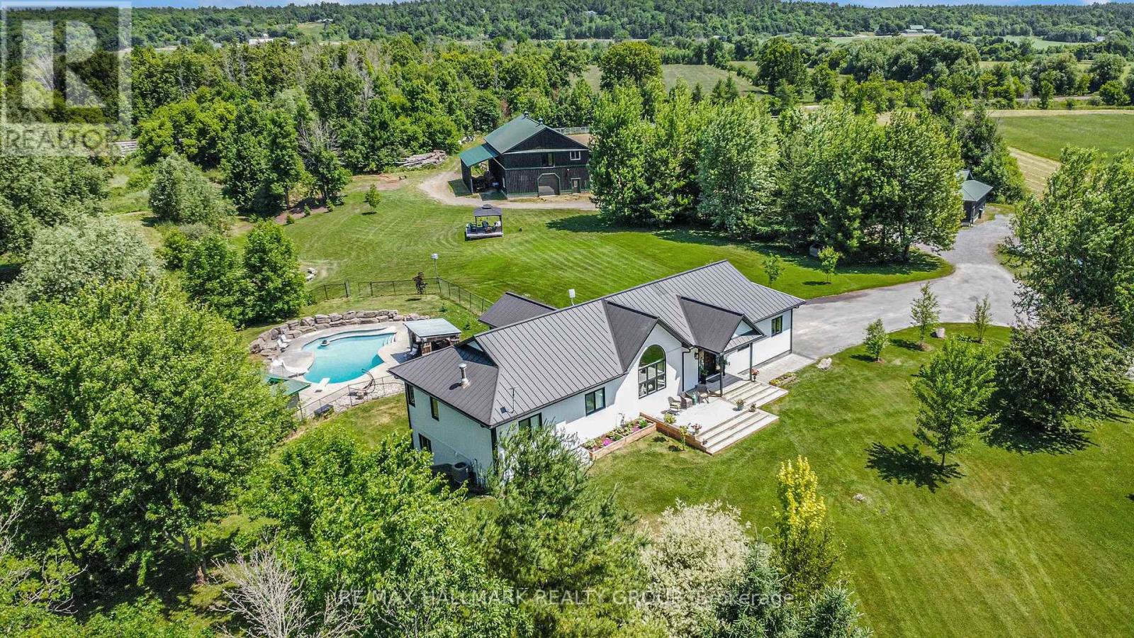 422 Old Coach Road