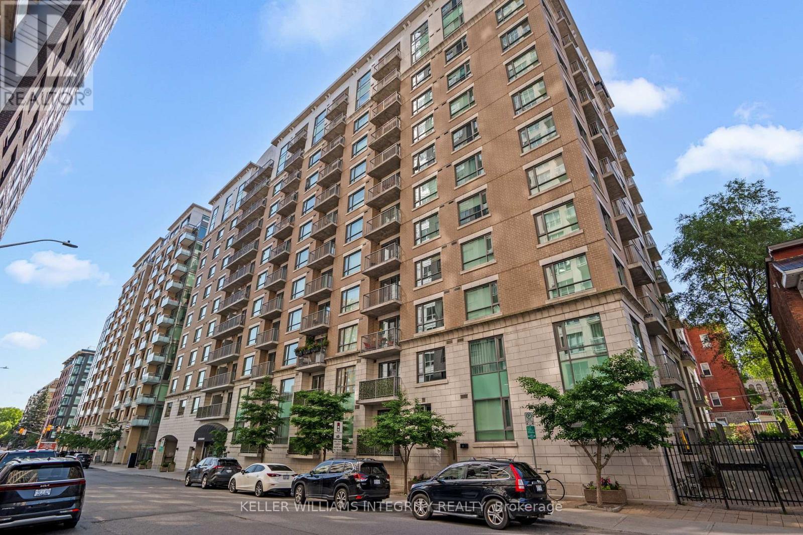 309 - 200 Besserer Street N