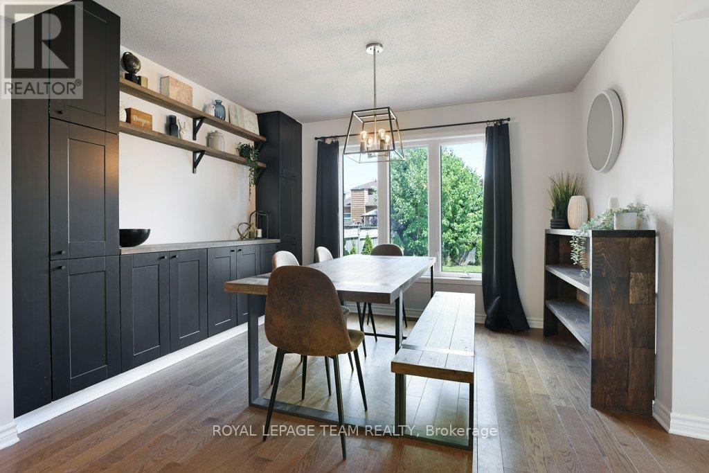 8 Black Rivers Place