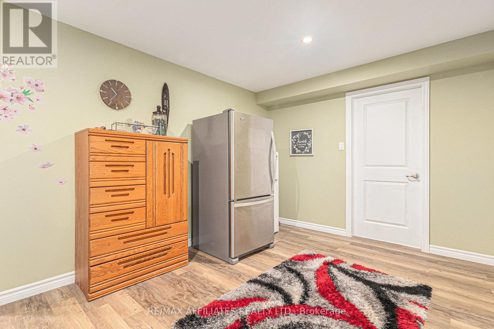 465 Lancaster Lane