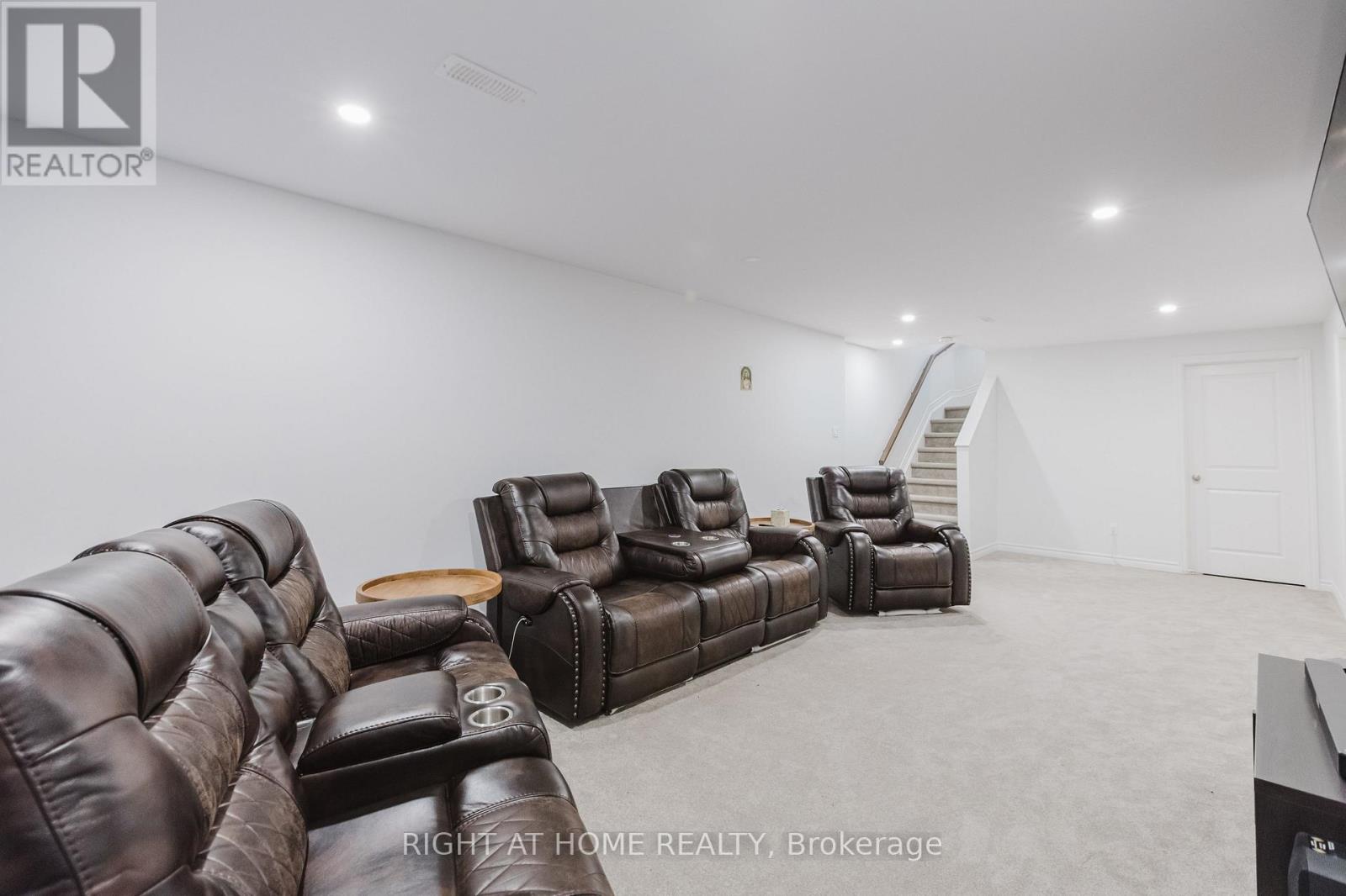 669 Cordelette Circle E