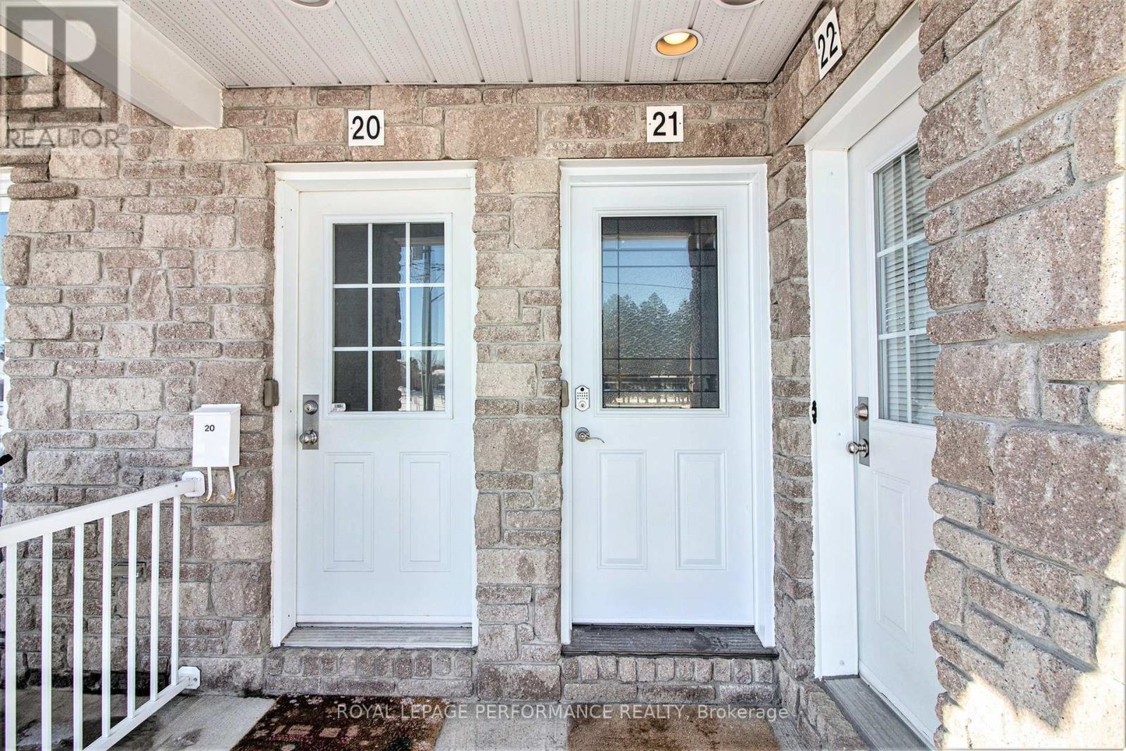 21 - 5 Marcel Street