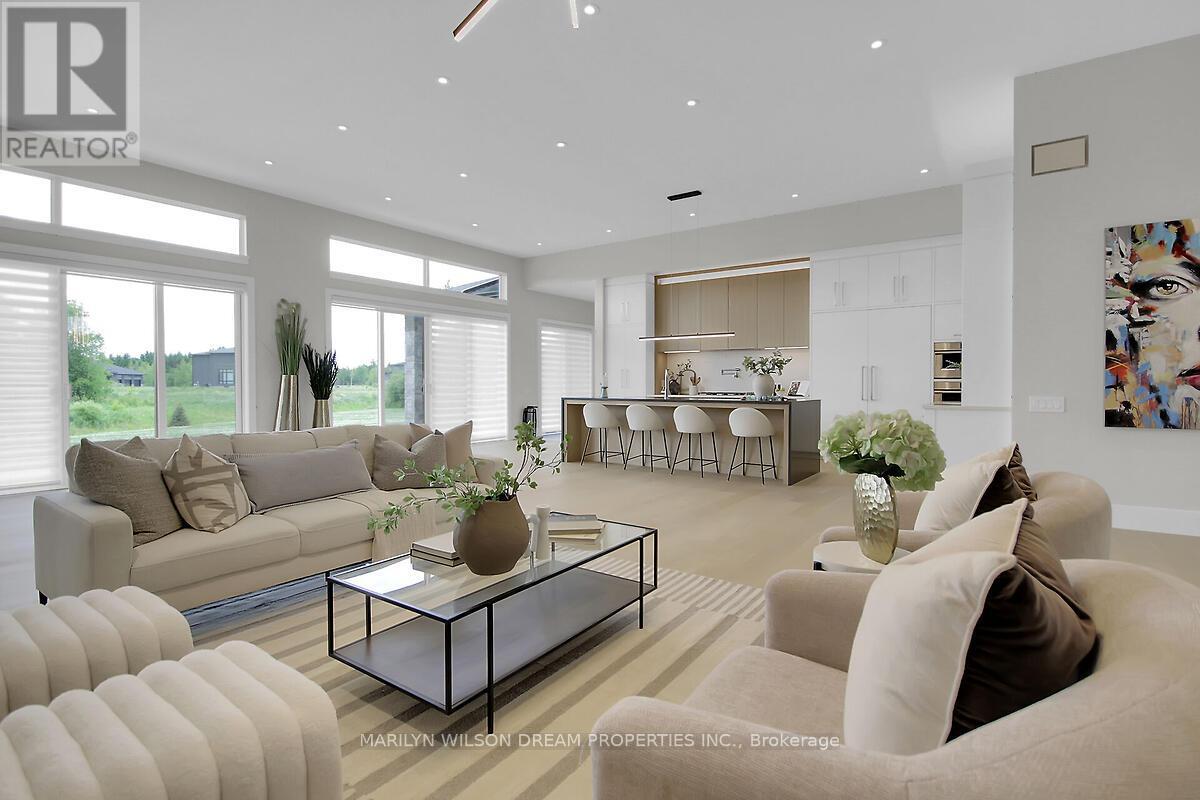 1070 Green Jacket Crescent