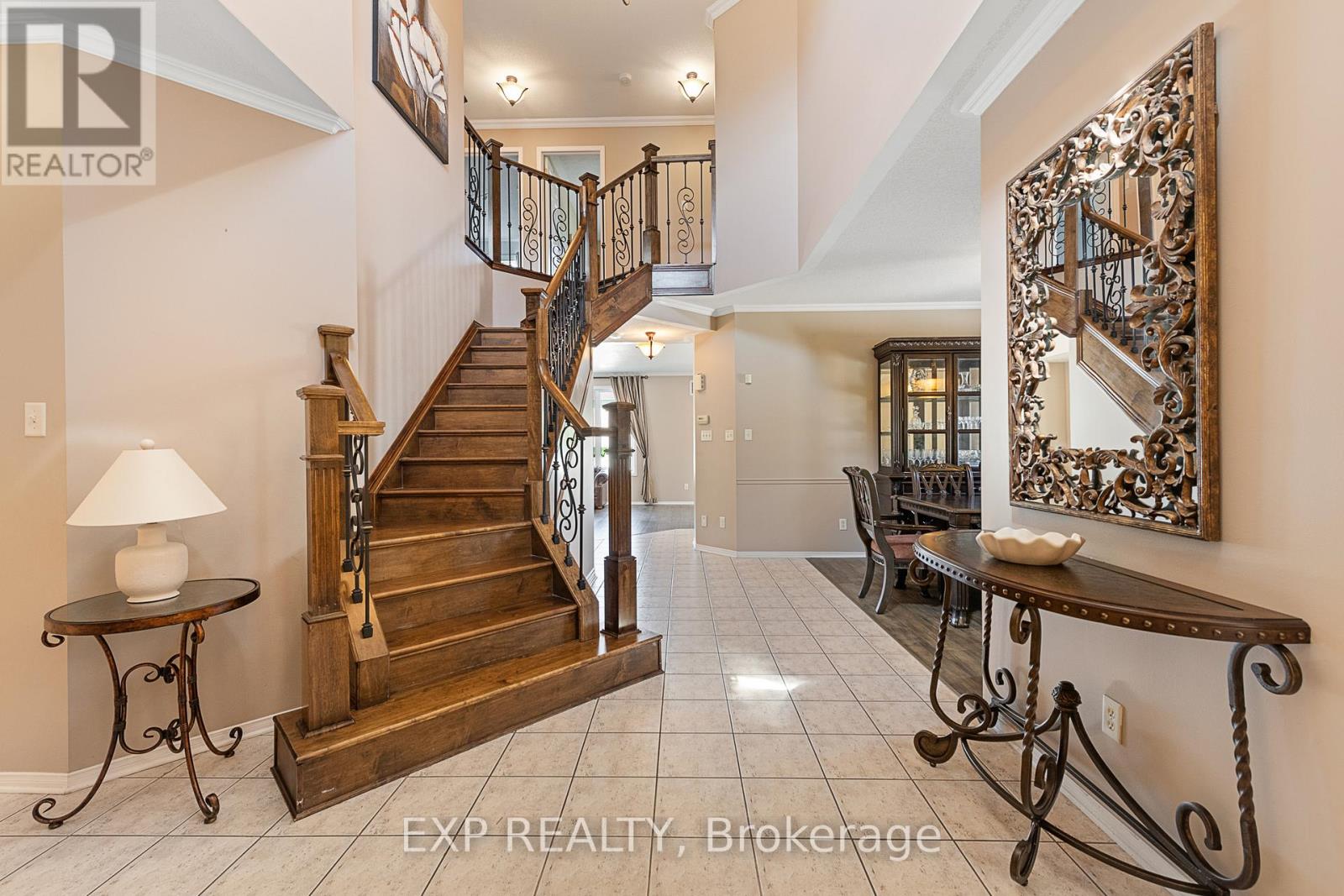 2132 Valenceville Crescent