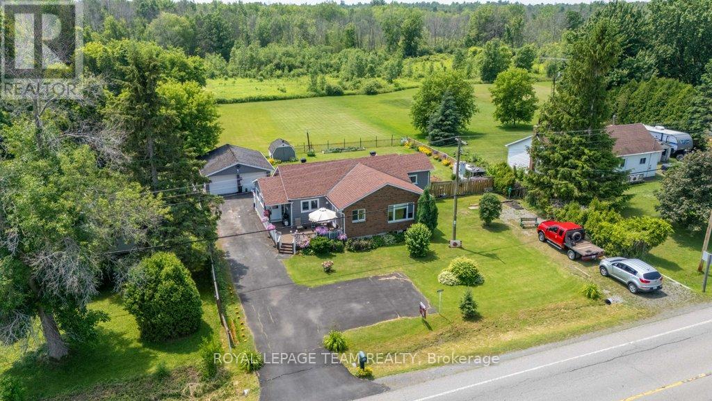 5466 County 8 Road