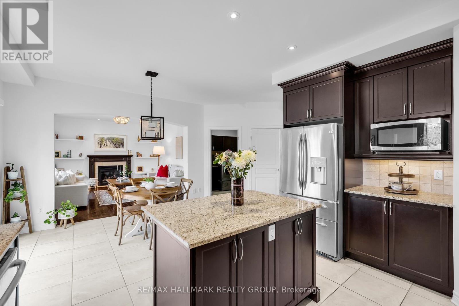 451 Landswood Way