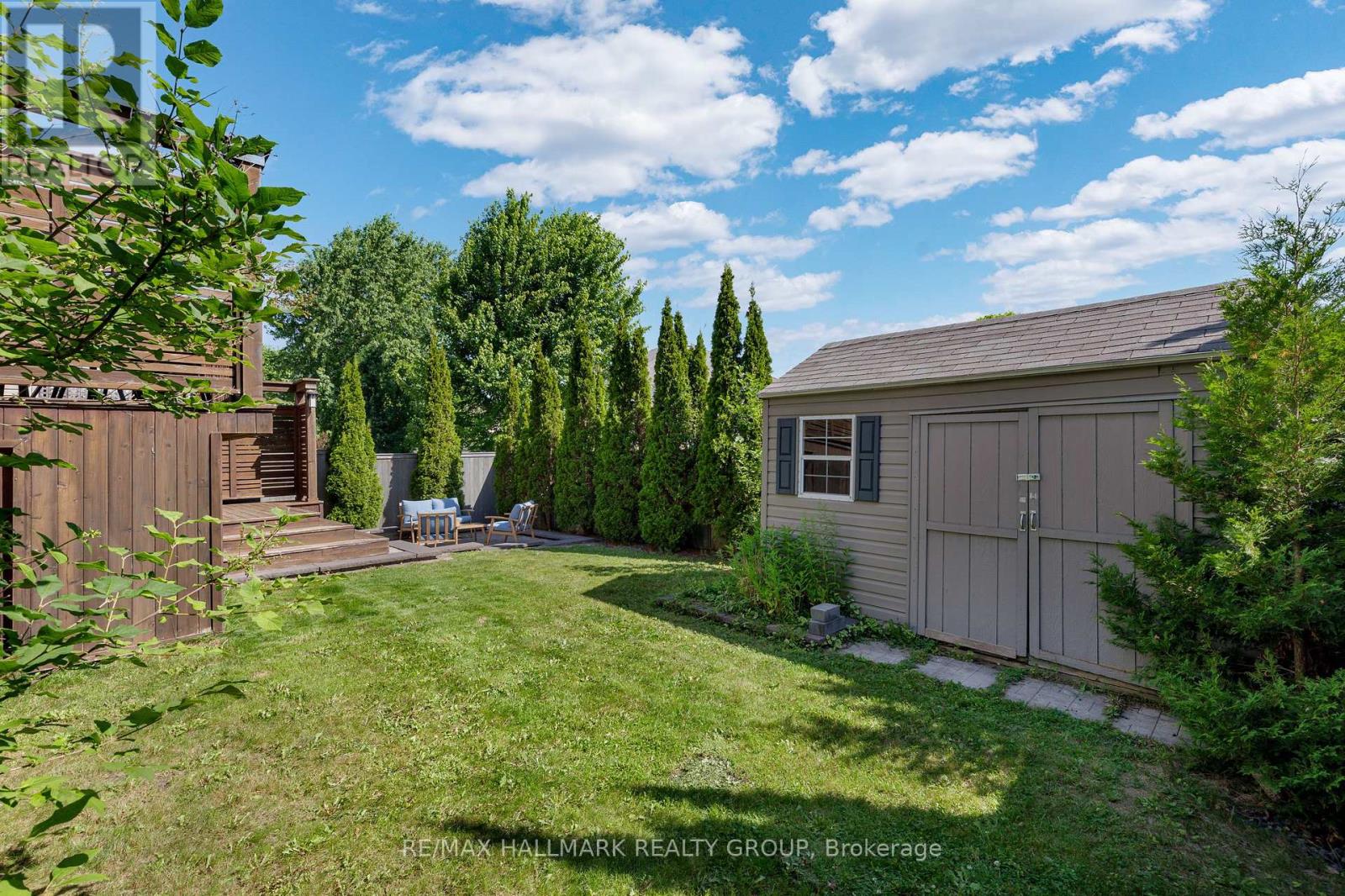 451 Landswood Way