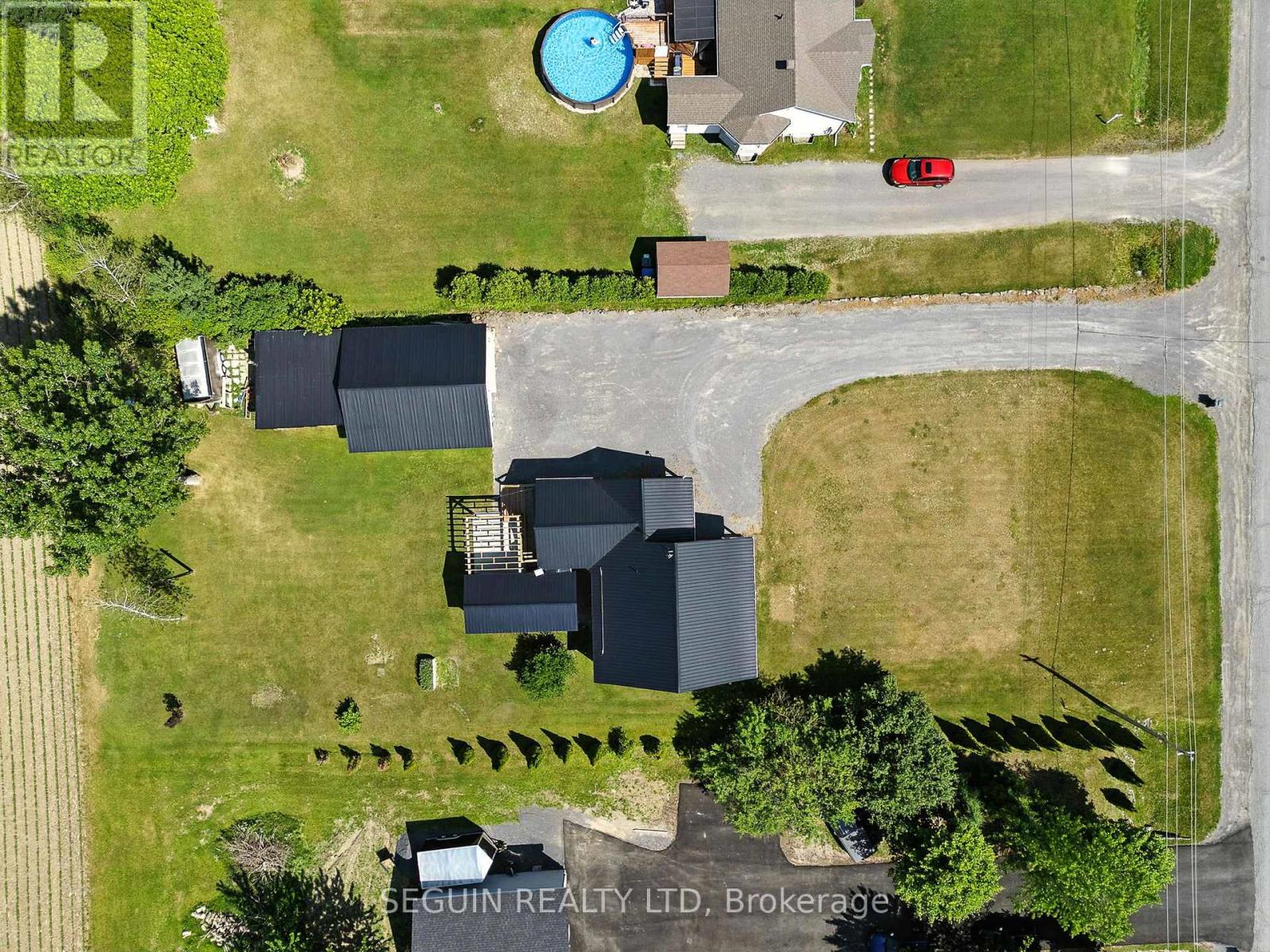 2785 Pattee Road E