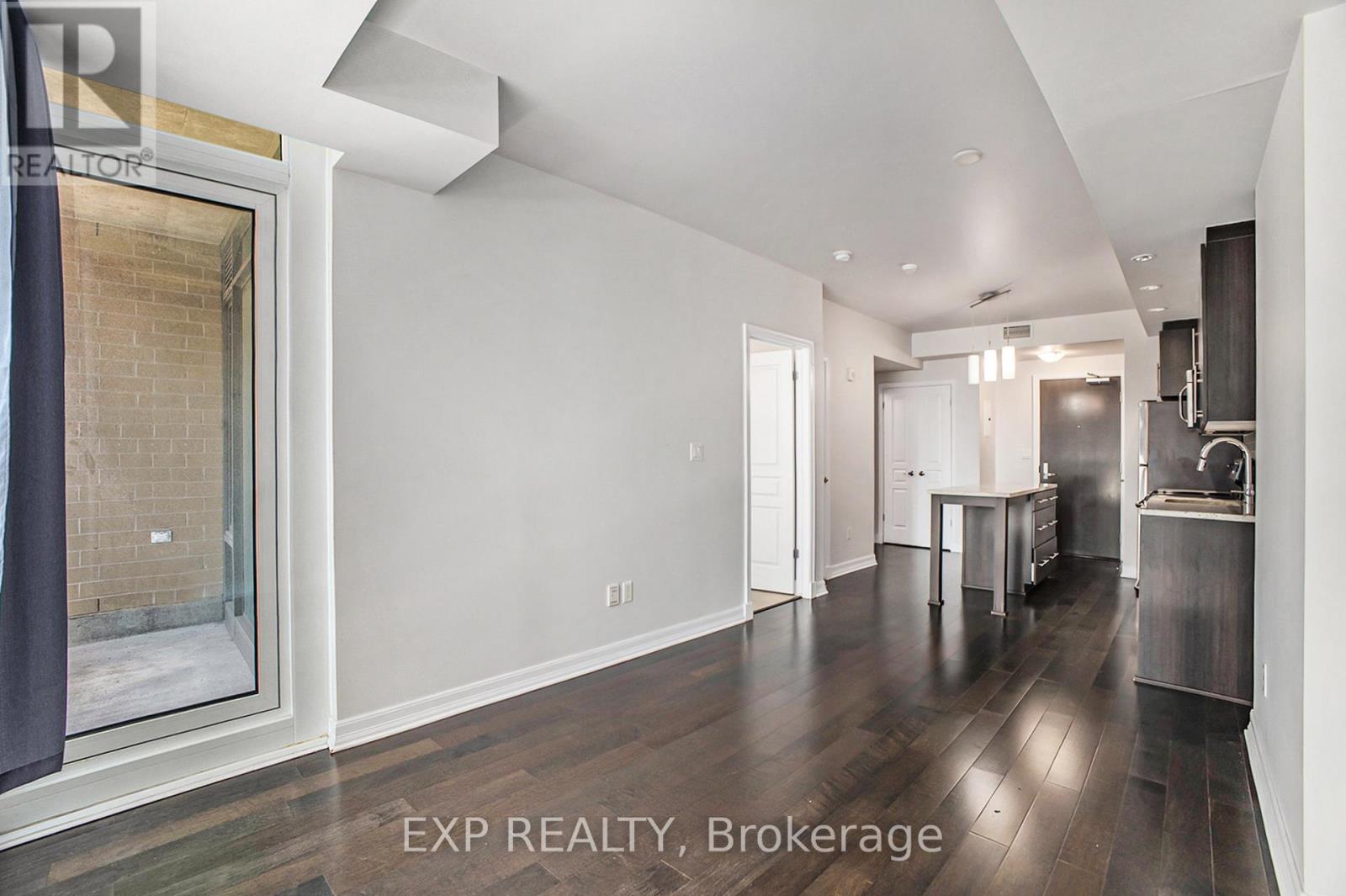 609 - 238 Besserer Street