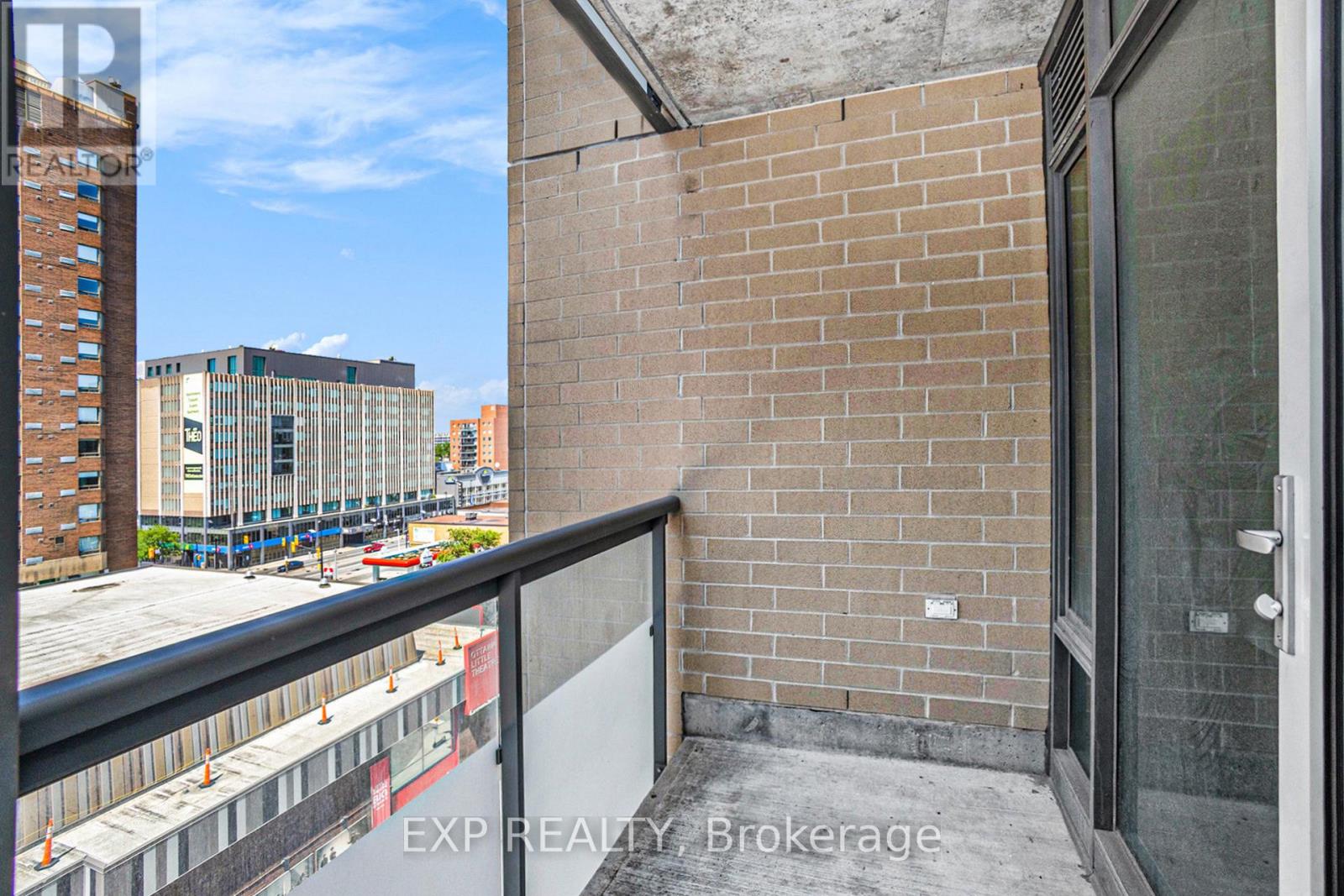 609 - 238 Besserer Street