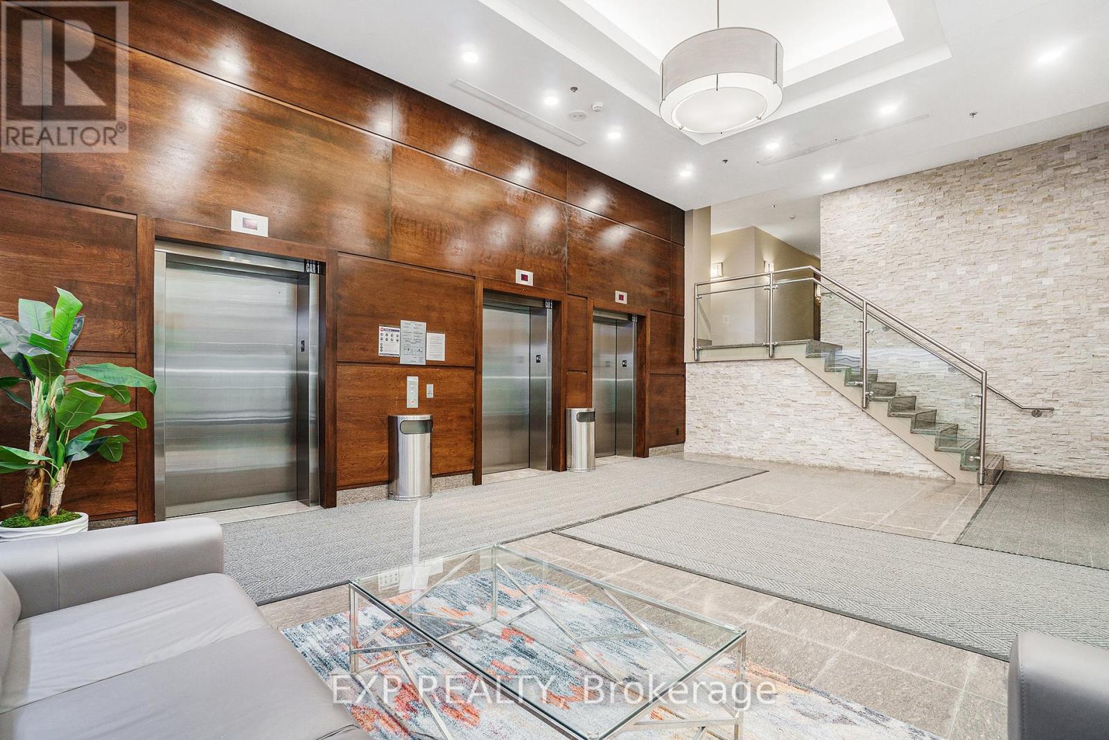 609 - 238 Besserer Street