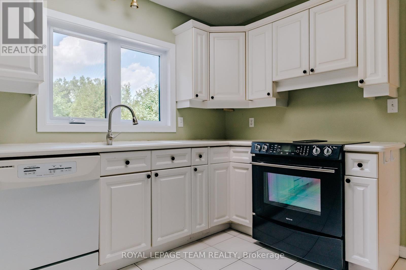 1231 Fairway Drive