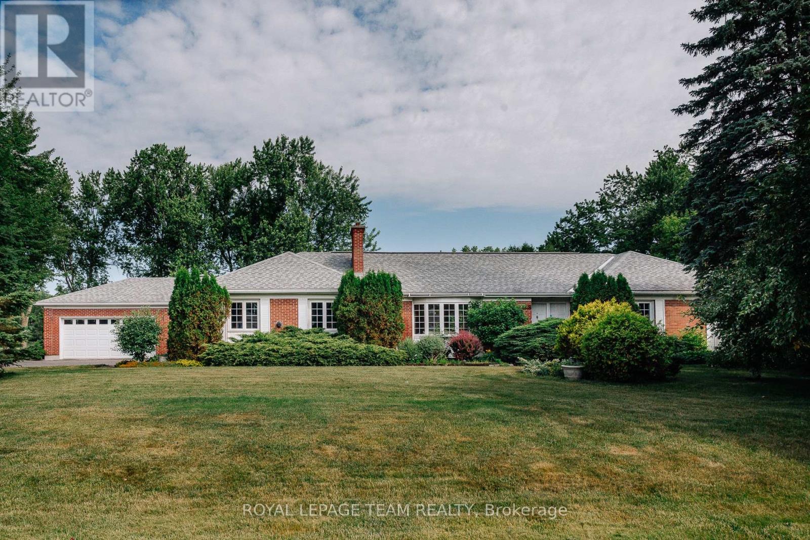 1231 Fairway Drive