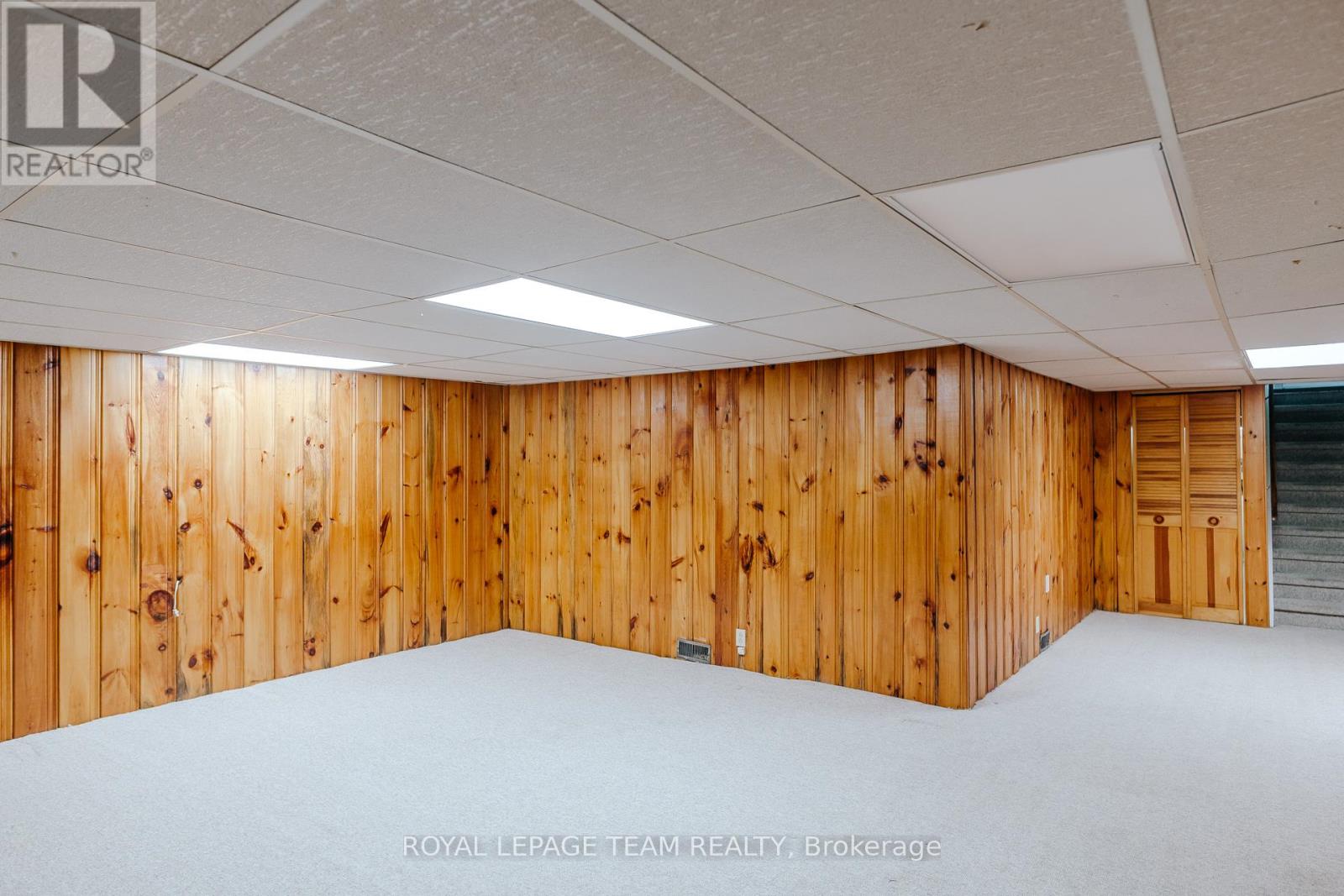 1231 Fairway Drive