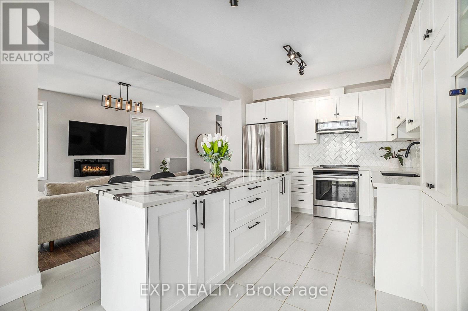 63 Pelham Crescent