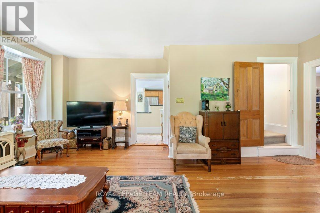10095 Shaw Road