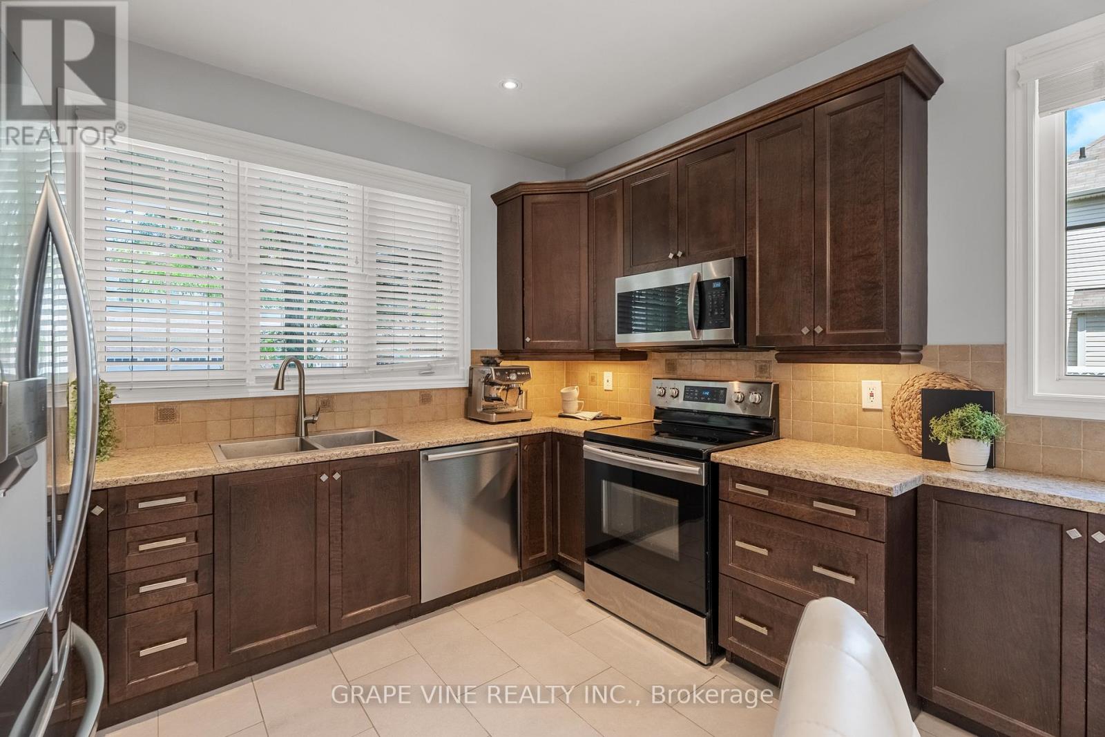2634 Fallingwater Circle