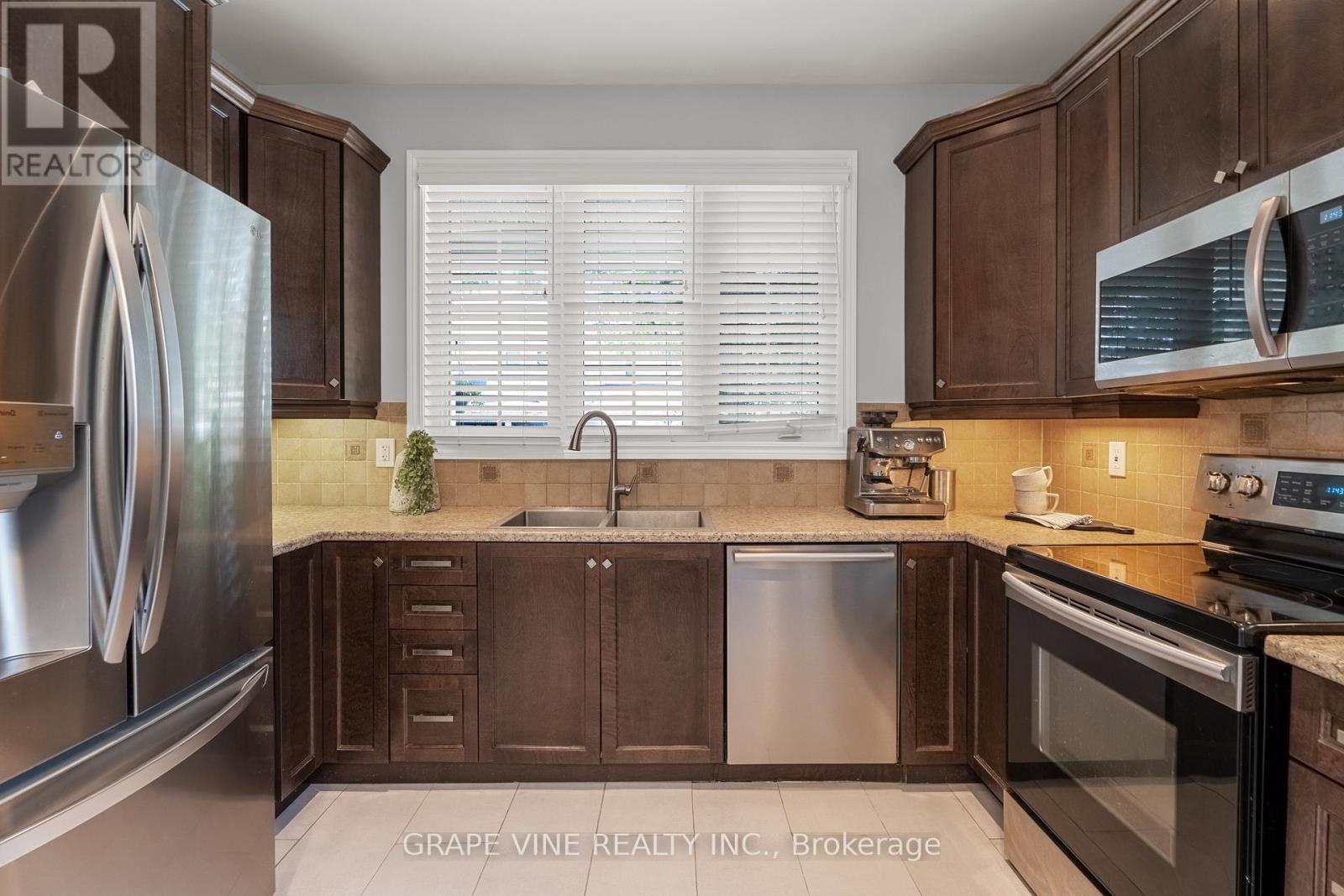 2634 Fallingwater Circle