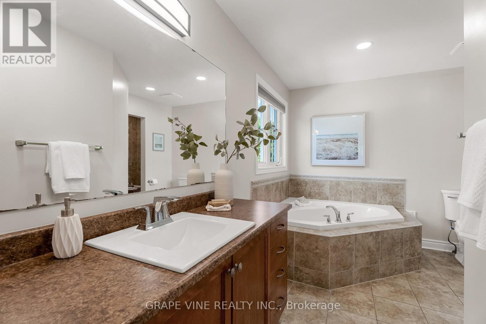 2634 Fallingwater Circle