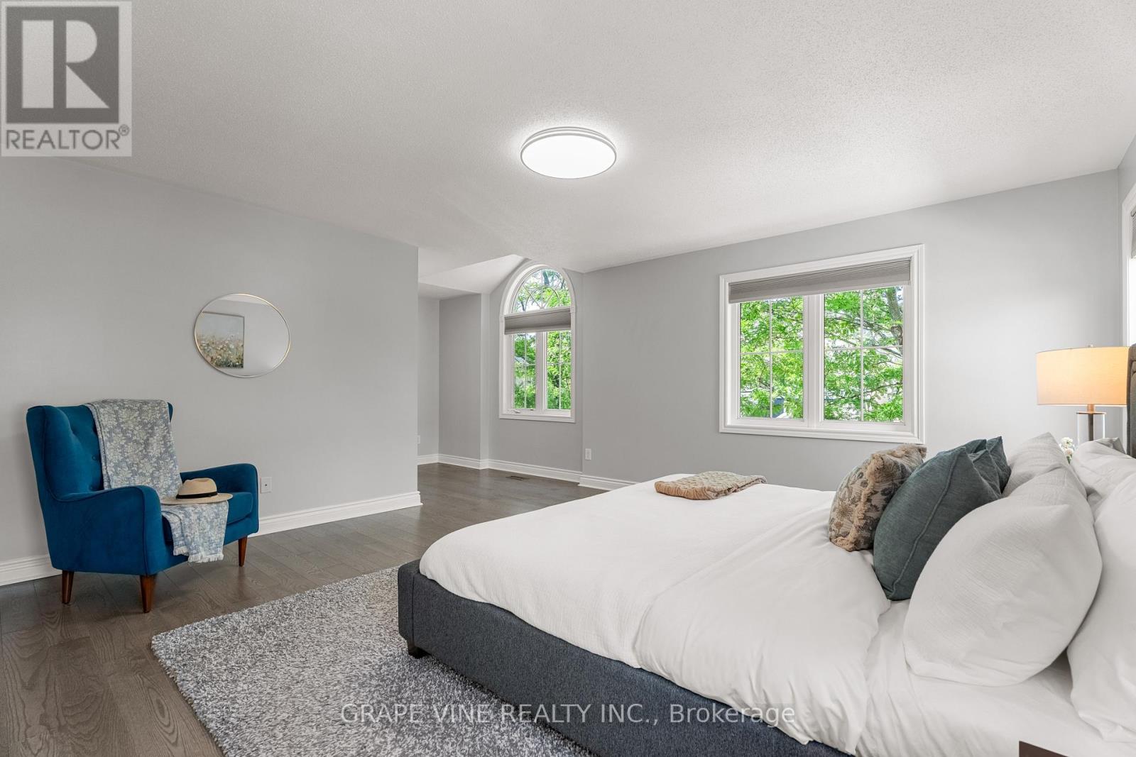 2634 Fallingwater Circle