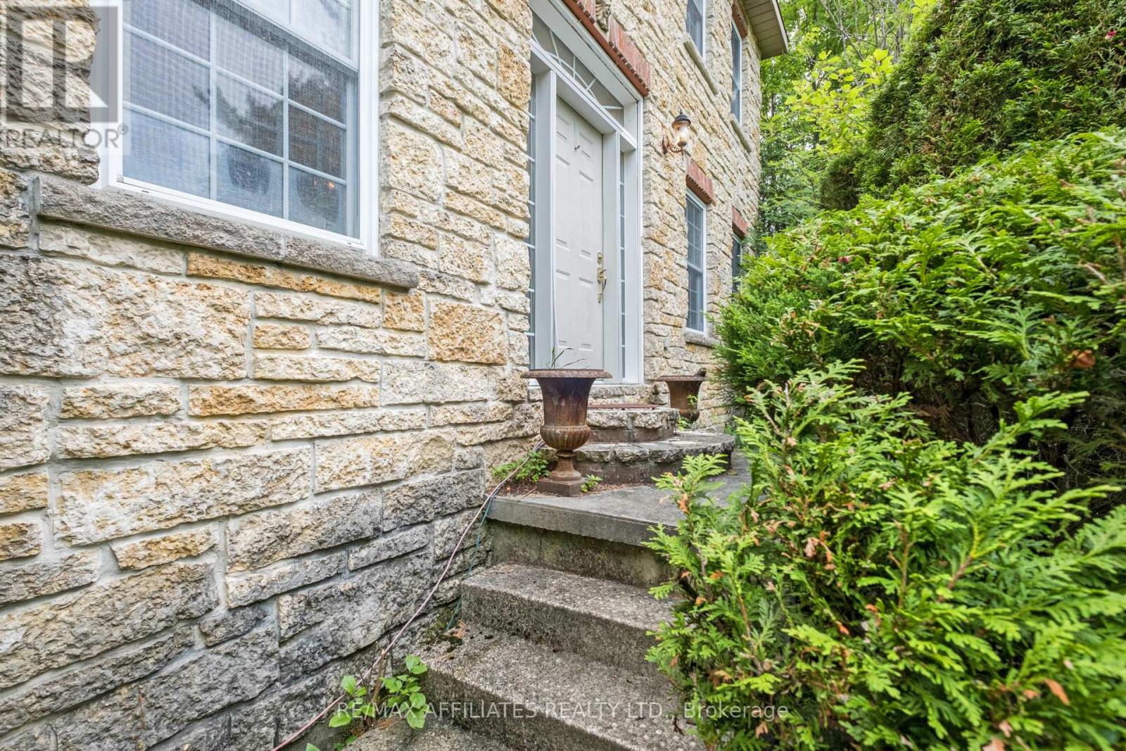 2435 County Road 20 Road