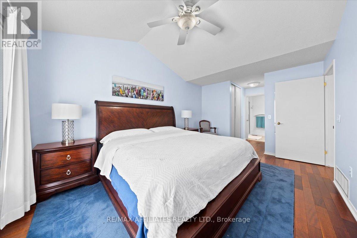 - - 1244 Foxborough Private E