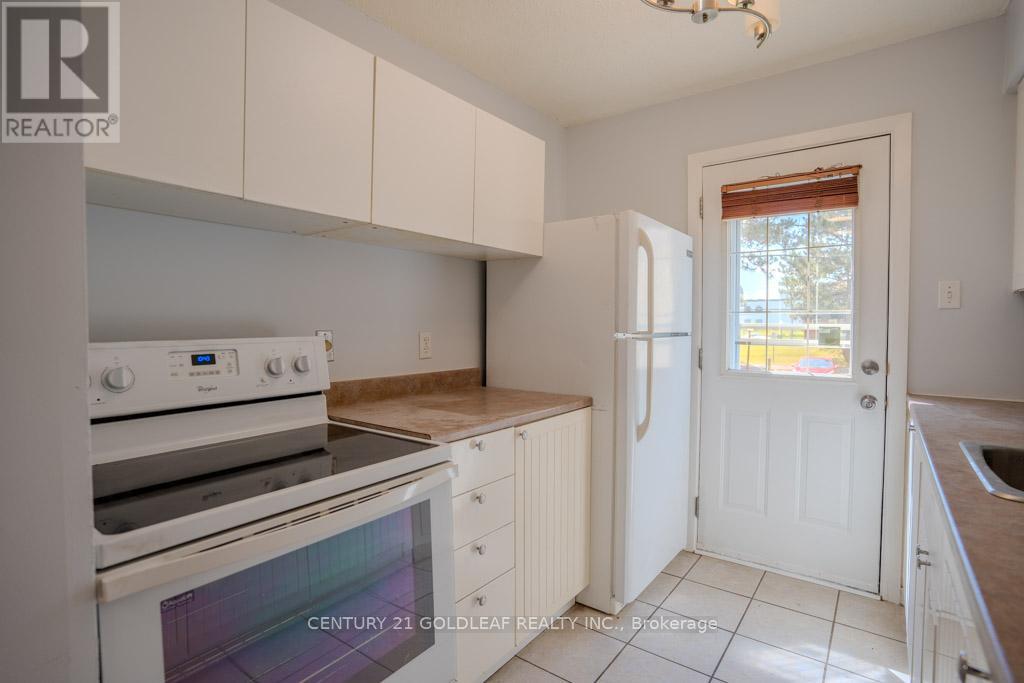 75 - 5 Sonnet Crescent