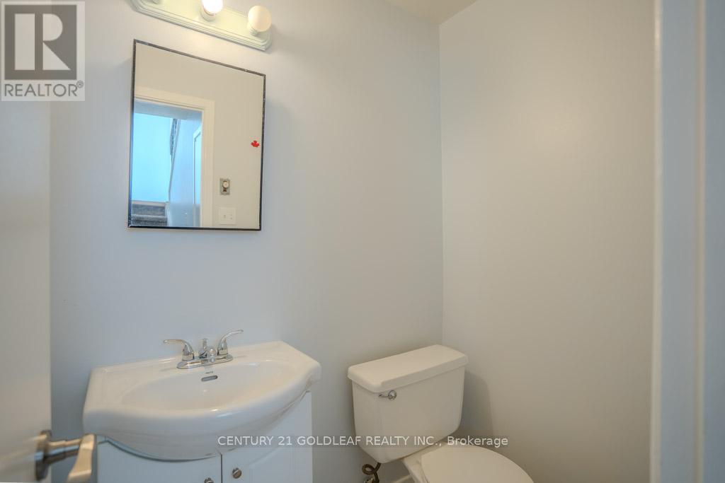 75 - 5 Sonnet Crescent