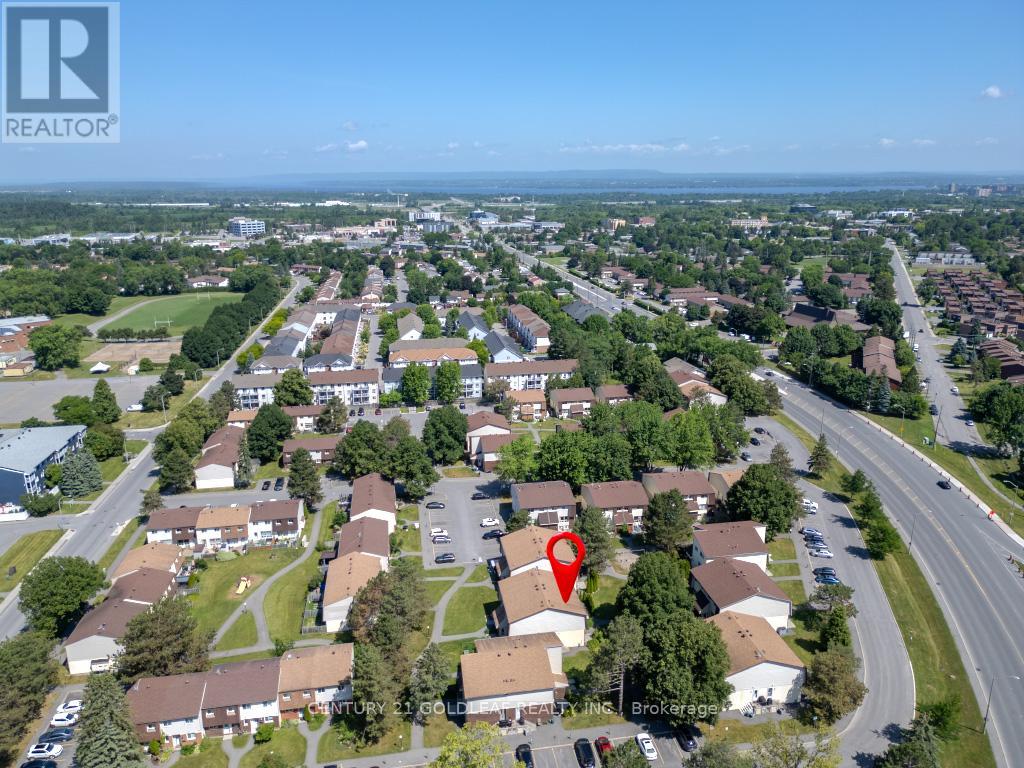 75 - 5 Sonnet Crescent