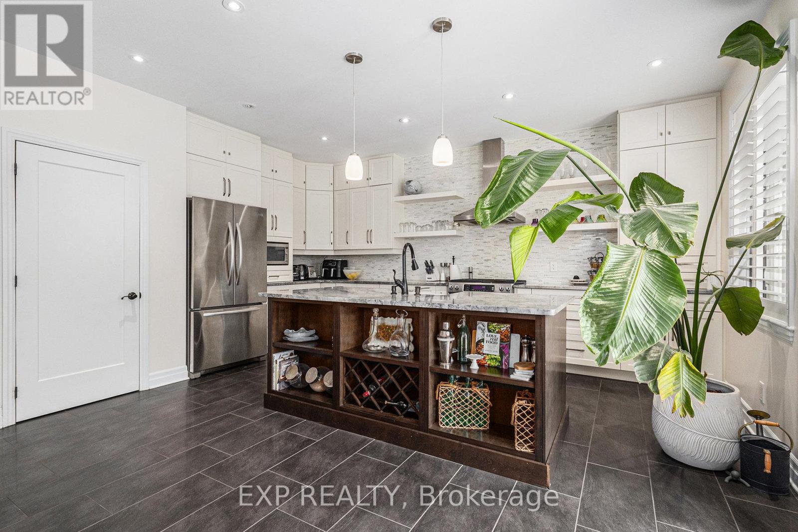 182 Sunita Crescent
