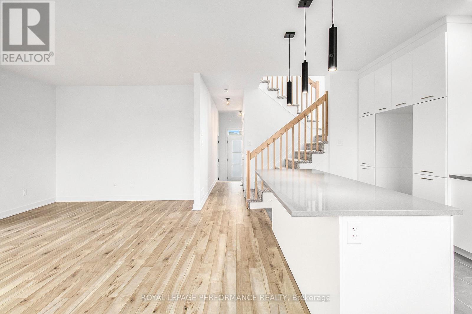 76 Rutile Street