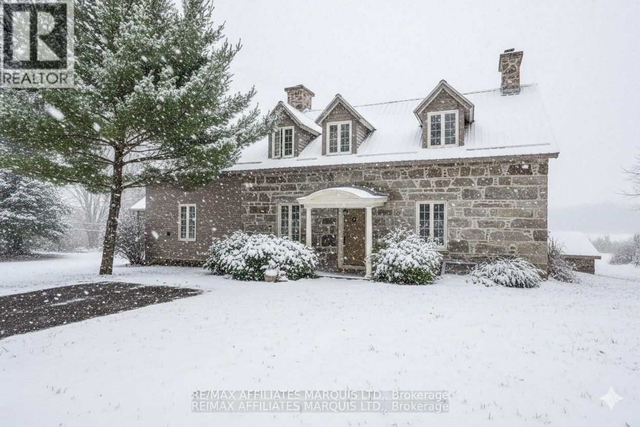 20824 South Service Road