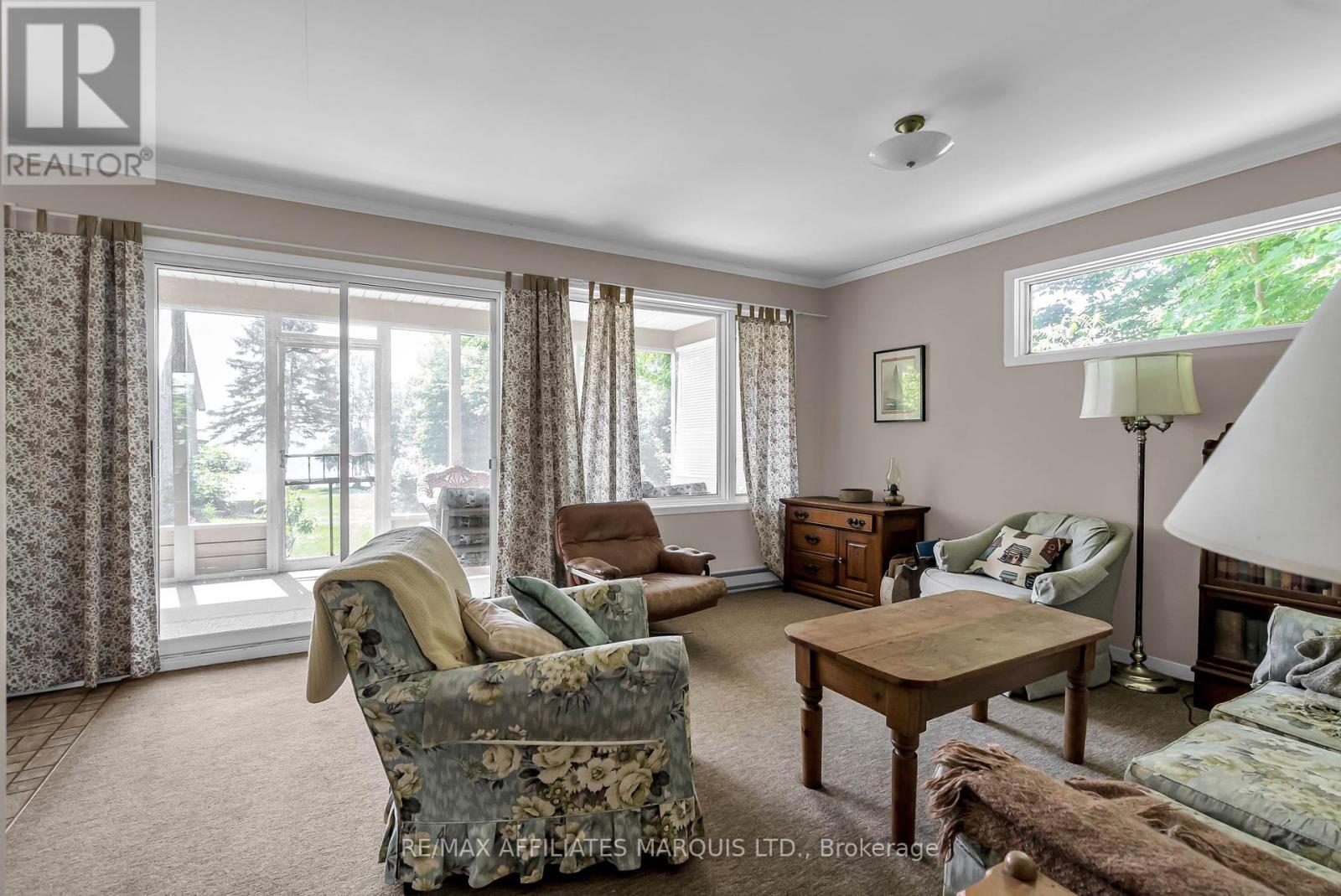 20824 South Service Road