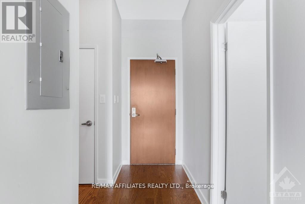 109 - 310 Centrum Boulevard