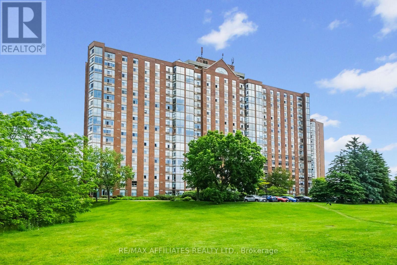 U1503 - 2759 Carousel Crescent