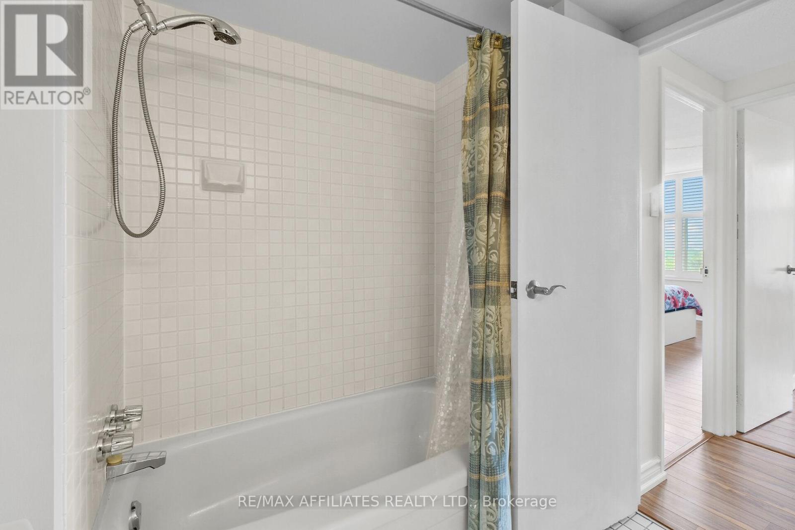 U1503 - 2759 Carousel Crescent