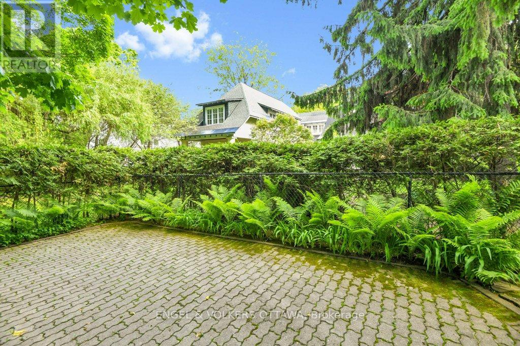 202 Cloverdale Road