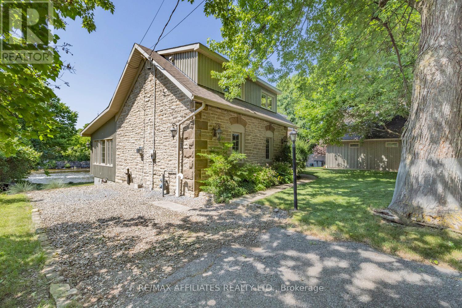 71 Mill Street