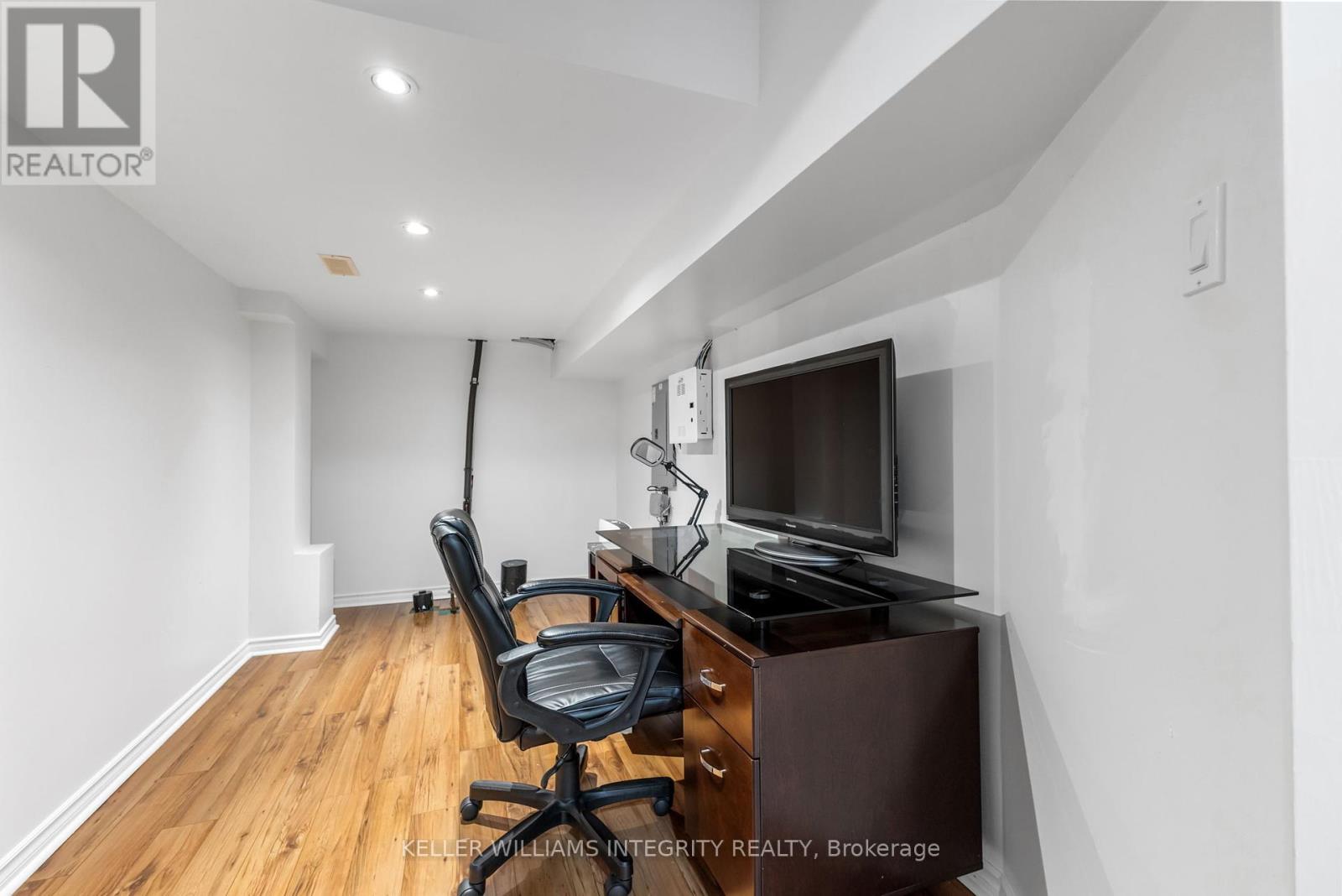 202 Bookton Place
