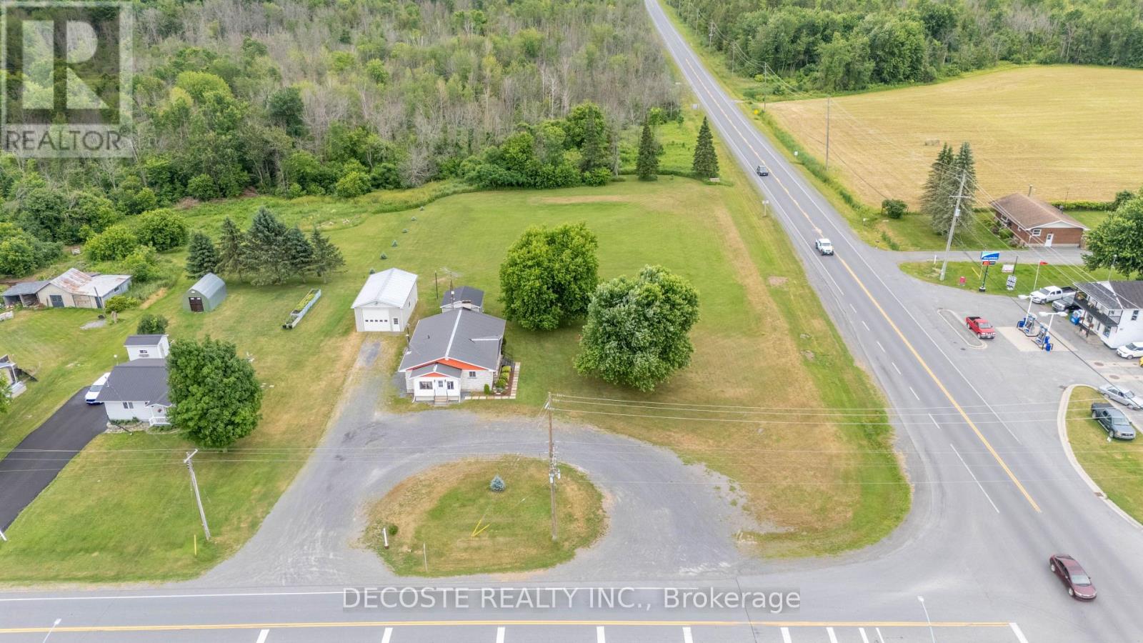 20330 Lochiel Road