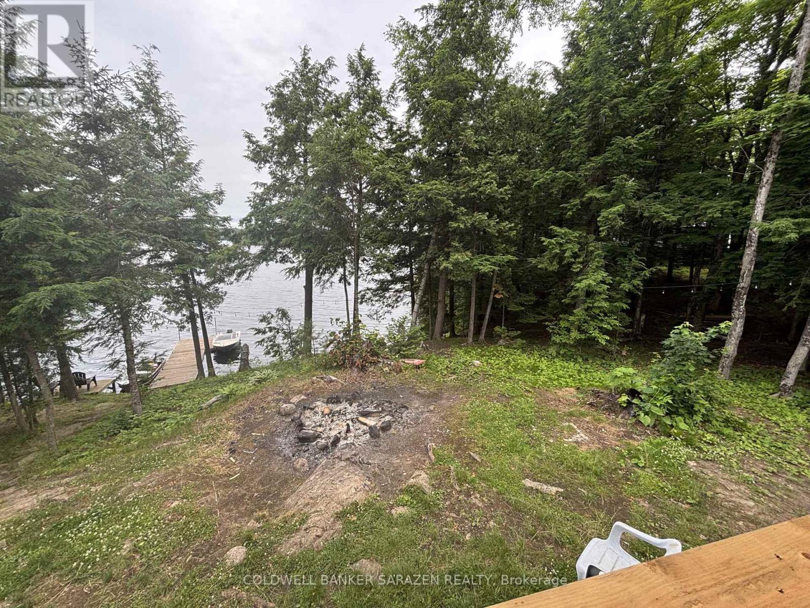 117 Raycroft Peninsula Point