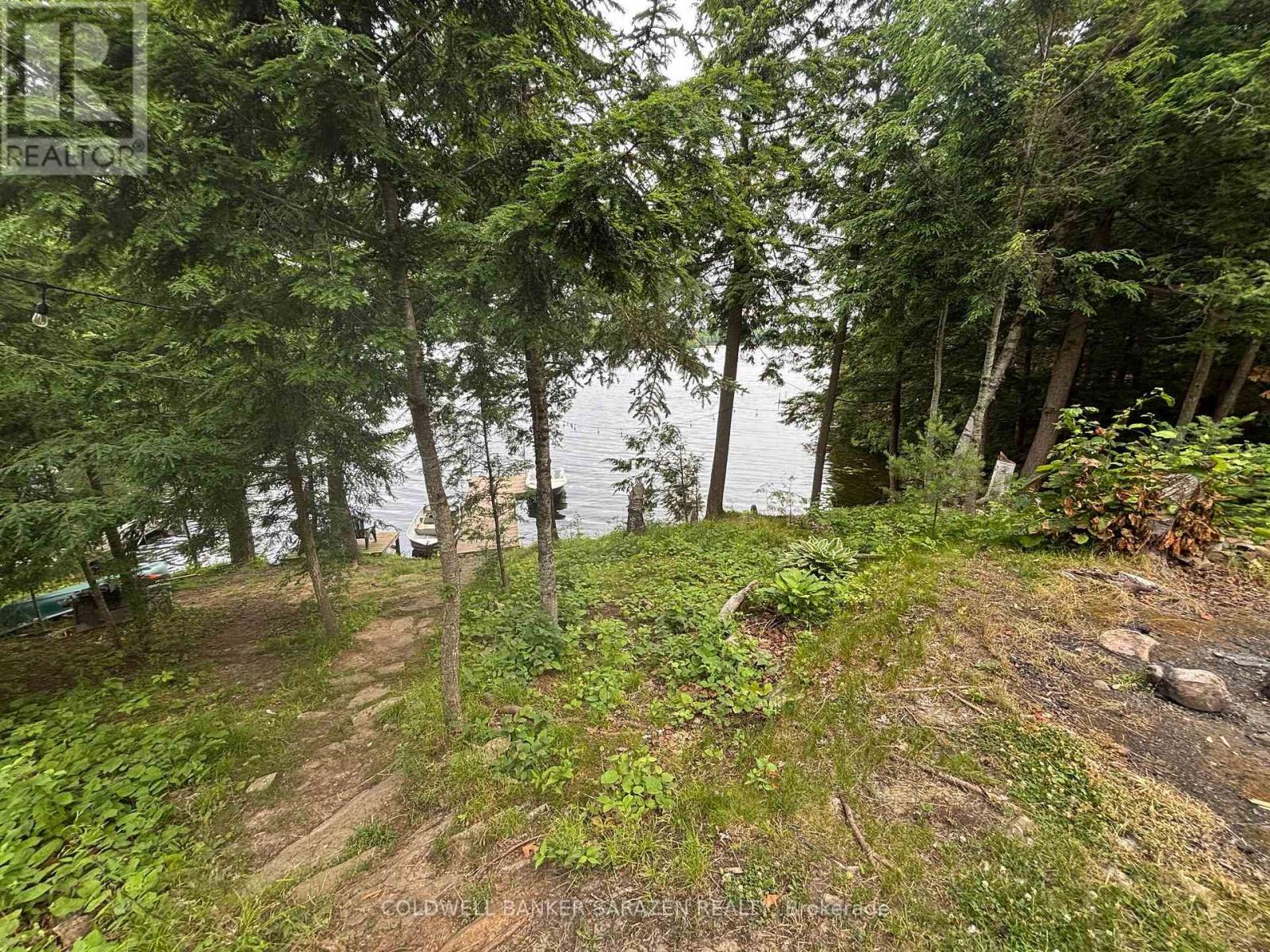 117 Raycroft Peninsula Point